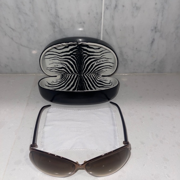 ROBERTO CAVALLI SUNGLASSES - Picture 6 of 7